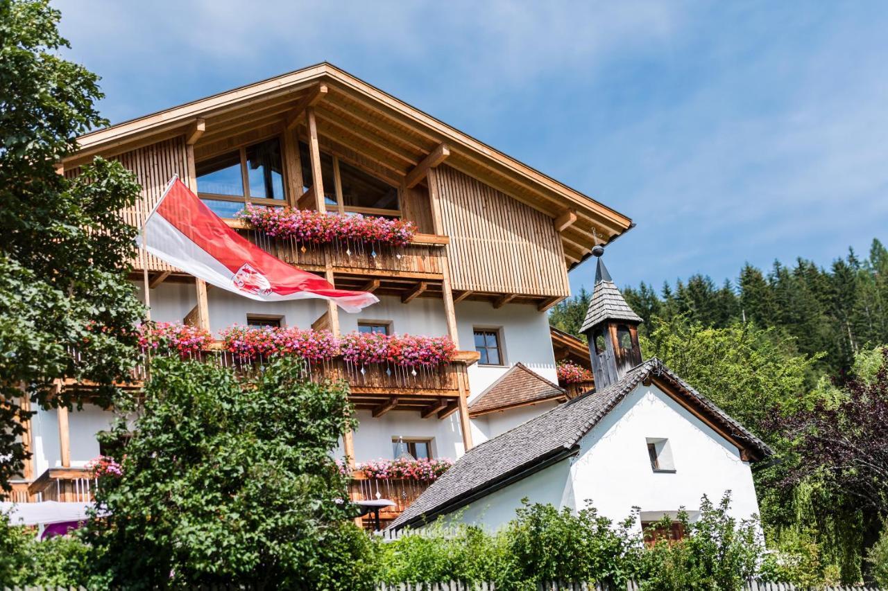 Hotel Kompatscherhof Luson Exterior foto